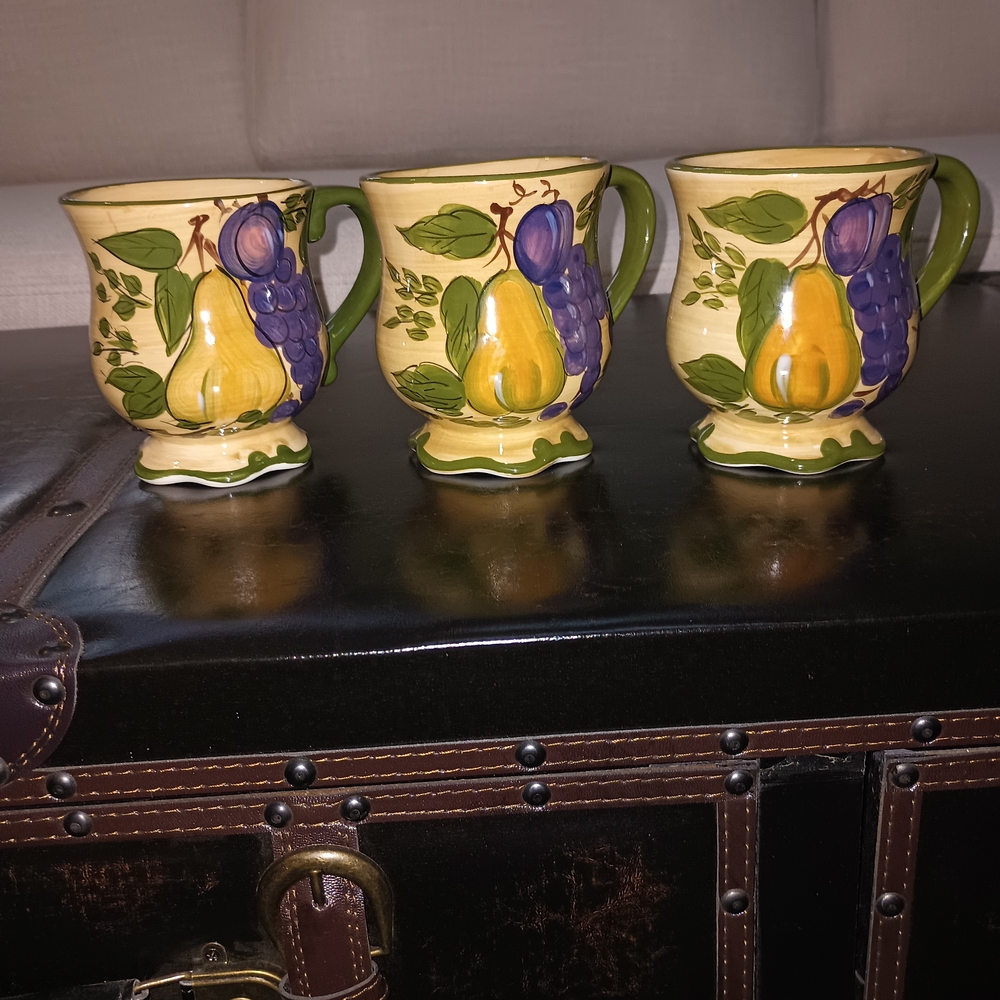 Home Trends Granada Mugs Set Of 3 - Picture 3 of 8